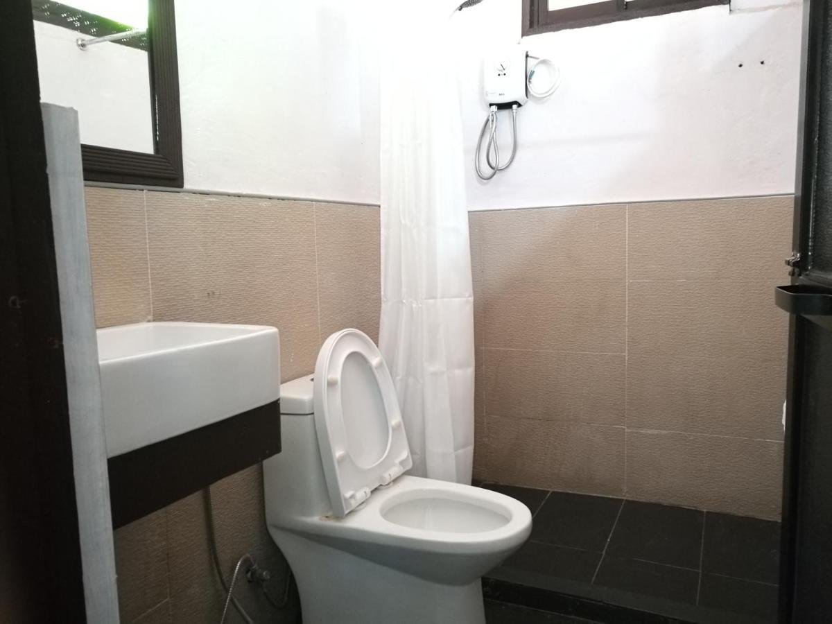 Higala Hostel Siargao Генерал-Луна Экстерьер фото