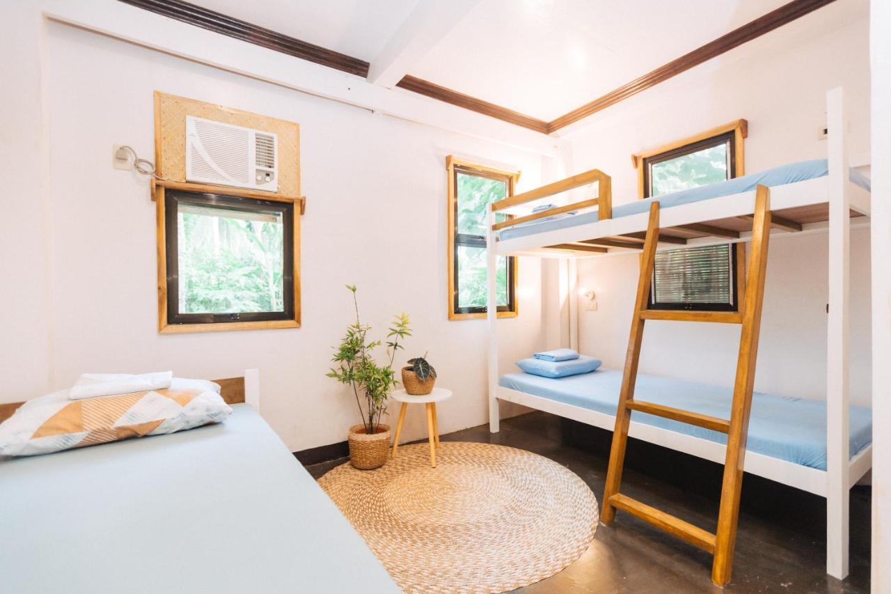 Higala Hostel Siargao Генерал-Луна Экстерьер фото